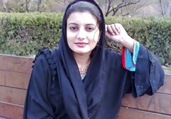 مثل يه فاحشه گایش دوجنسه ميپوشمت
